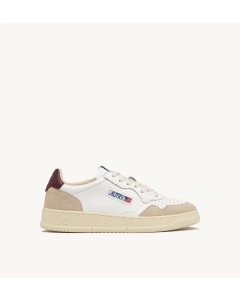 Schuhe AUTRY Medalist Low Aus Wildleder Und Leder In Weiß Und Burgundy 