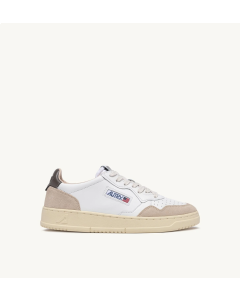 Schuhe AUTRY Medalist Low aus Wildleder und Leder in Weiß/Morel