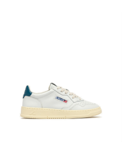 Schuhe AUTRY Medalist Low Leder Wildleder White/Mallard Blue