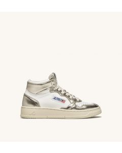 Schuhe AUTRY Medalist Low Seaker in White and Platinum Leather 