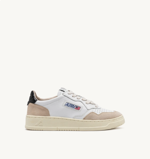Schuhe AUTRY Medalist Low Aus Weiß/Schwarz Leder und Wildleder in Beige