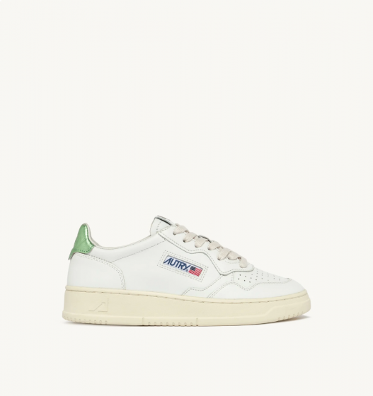 Schuhe AUTRY Medalist Low Sneakers WhiteGreen 