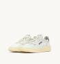 Schuhe AUTRY Medalist Low Leder Wildleder White/Mallard Blue