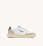 Schuhe AUTRY Medalist Low aus Wildleder und Leder in Weiß/Morel