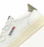 Schuhe AUTRY Medalist Low aus Leder in Weiß/Nato-Grün