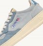 Schuhe AUTRY Medalist Low Sneakers in Suede Leather Blue